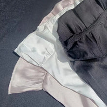 Load image into Gallery viewer, Personalized Bridesmaid Robes with a Ruffled Bridal Shower Dressing Gown Unique Wedding Day Robe For Bride Custom Ruffle Kimonos