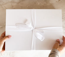Load image into Gallery viewer, Deluxe personalized Giftbox - Option 1 - BEBIMINE LLC