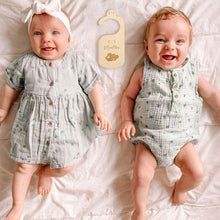 Load image into Gallery viewer, Baby Closet Dividers, Wooden Clothes Organizers - Pick your Style - BEBIMINE LLC