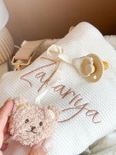 Load image into Gallery viewer, Pacifier pendant bear / Dummy clip
