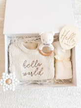 Load image into Gallery viewer, 5 pcs Giftbox &quot;Hello World&quot; knitted Romper

