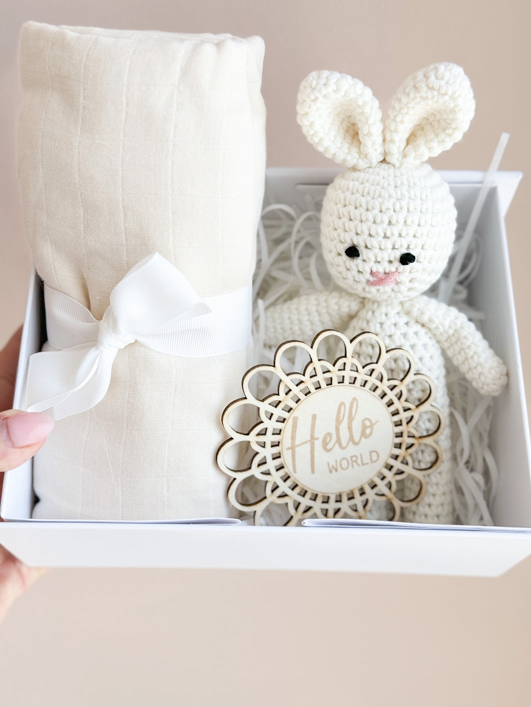 *Pre order * Deluxe personalized Giftbox small - BEBIMINE LLC