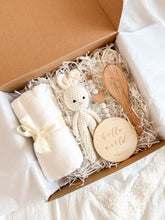 Load image into Gallery viewer, 5pcs Giftbox “essentials”
