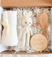 Load image into Gallery viewer, 5pcs Giftbox “essentials”
