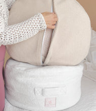 Load image into Gallery viewer, 2-in-1 Storage Bean Bag – For Toys, Blankets &amp; More
