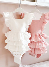 Load image into Gallery viewer, Bundle of Love - Baby Girl Giftbox - BEBIMINE LLC
