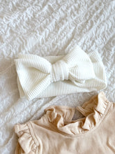 Load image into Gallery viewer, Little Beige Dreams Gift Box

