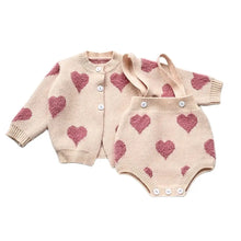 Load image into Gallery viewer, Knitted Clothing Set 2 pcs with Hearts
