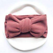 Load image into Gallery viewer, Baby Girl Bow Headband - Pick your color
