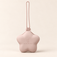 Load image into Gallery viewer, Bebimine star silicone pacifier case in Powder Pink
